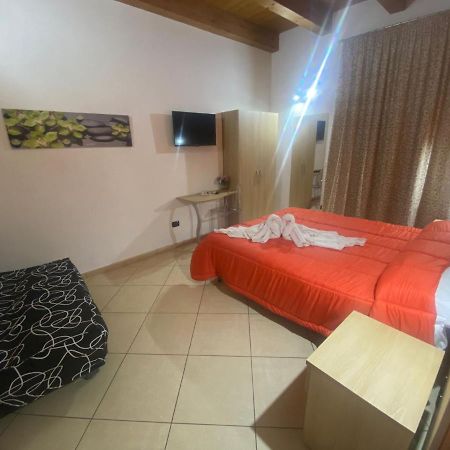 Hotel Mandanici :Borgo Marsalini Barcellona-Pozzo di Gotto Exteriér fotografie