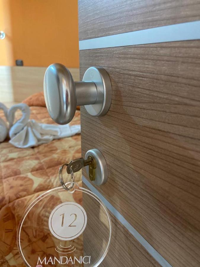 Hotel Mandanici :Borgo Marsalini Barcellona-Pozzo di Gotto Exteriér fotografie