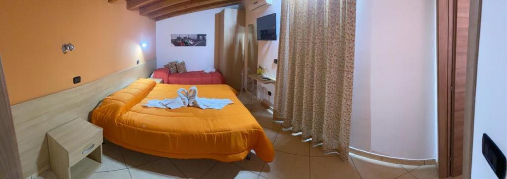 Hotel Mandanici :Borgo Marsalini Barcellona-Pozzo di Gotto Exteriér fotografie