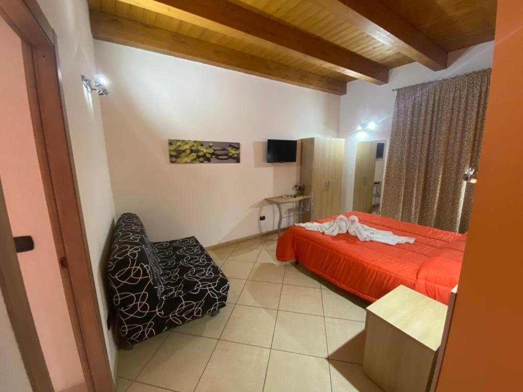 Hotel Mandanici :Borgo Marsalini Barcellona-Pozzo di Gotto Exteriér fotografie